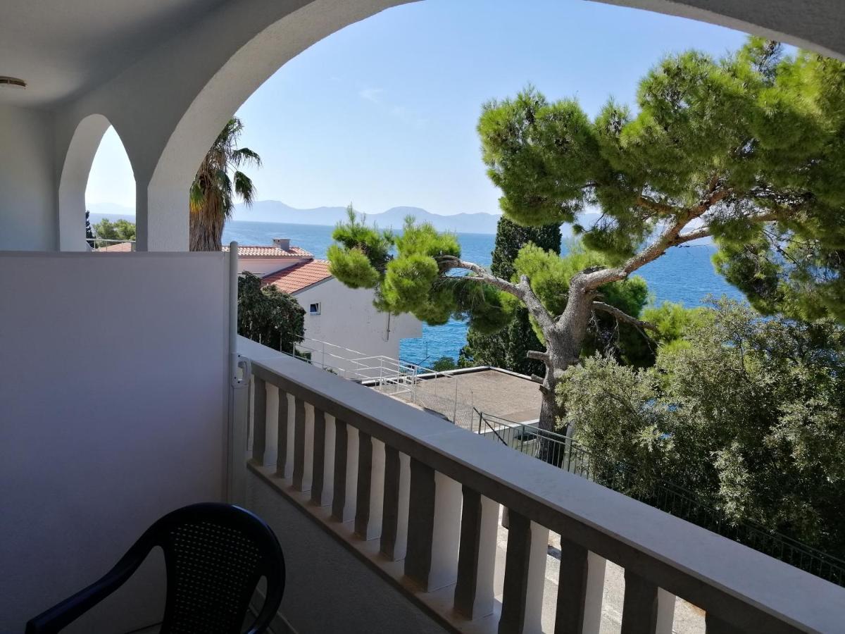 Apartments With Sea View Drvenik Makarska Riviera Εξωτερικό φωτογραφία